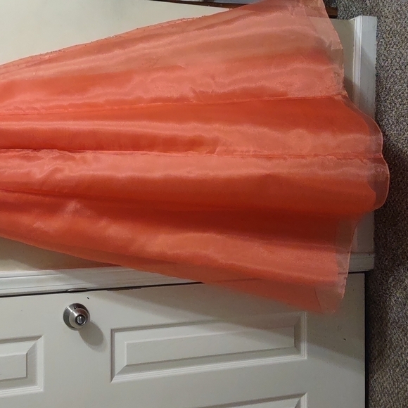 Formal Halter Top Dress NWT - Picture 4 of 7